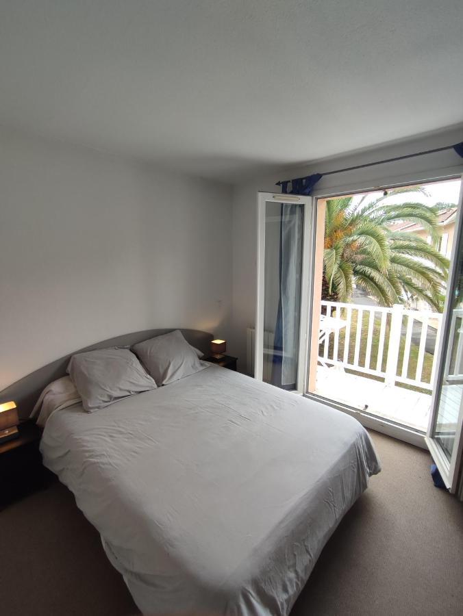 Apartament Petit Oasis Avec Piscine Anglet Zewnętrze zdjęcie